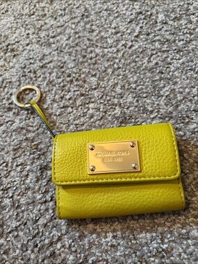 Michael Kors Lime Green Leather Key Pouch Wallet